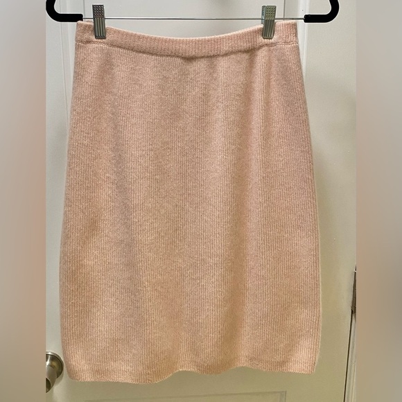Vintage Ladybug Authentics Pink Elastic Lambswool and Angora Rabbit Hair Skirt - Picture 1 of 4
